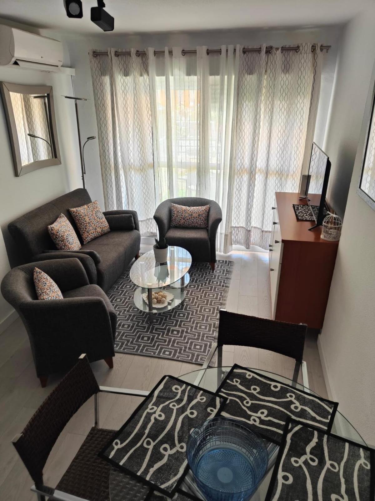 Apartamento Agradable Duplex Terraza Virgen Del Rocio Sevilla Exterior foto